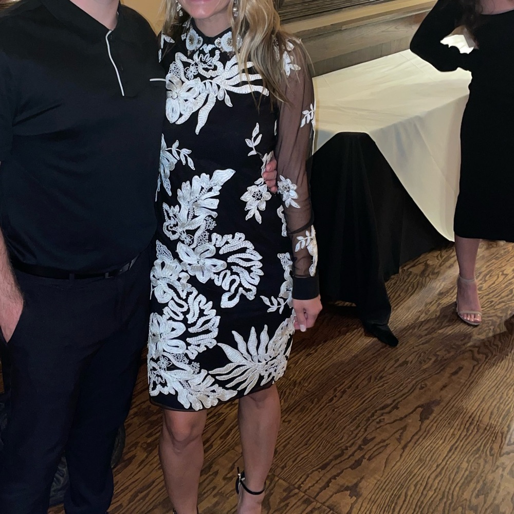 Marchesa Black Sheer Long-Sleeve Dress with White Floral Appliqué - Picture 6 of 7